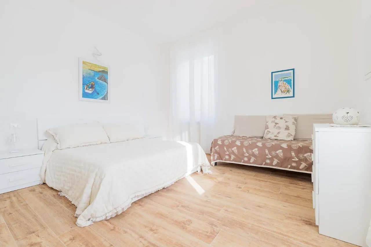 A Casa Di Deborah Apartment Levanto 0*,