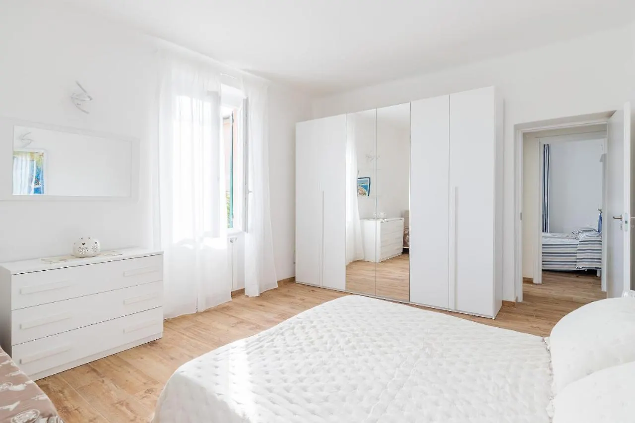 A Casa Di Deborah Apartment Levanto